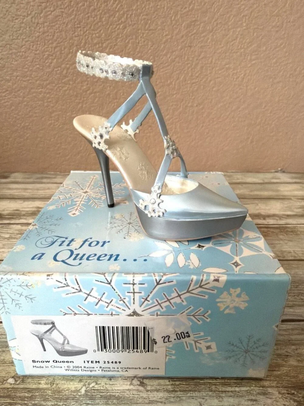 2004 Just the Right Shoe by Raine 